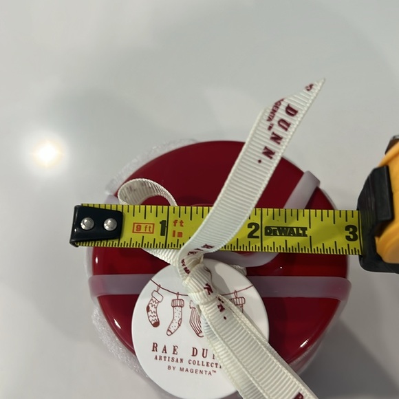 Cute. Rae Dunn SALT PEPPER. - Picture 8 of 13